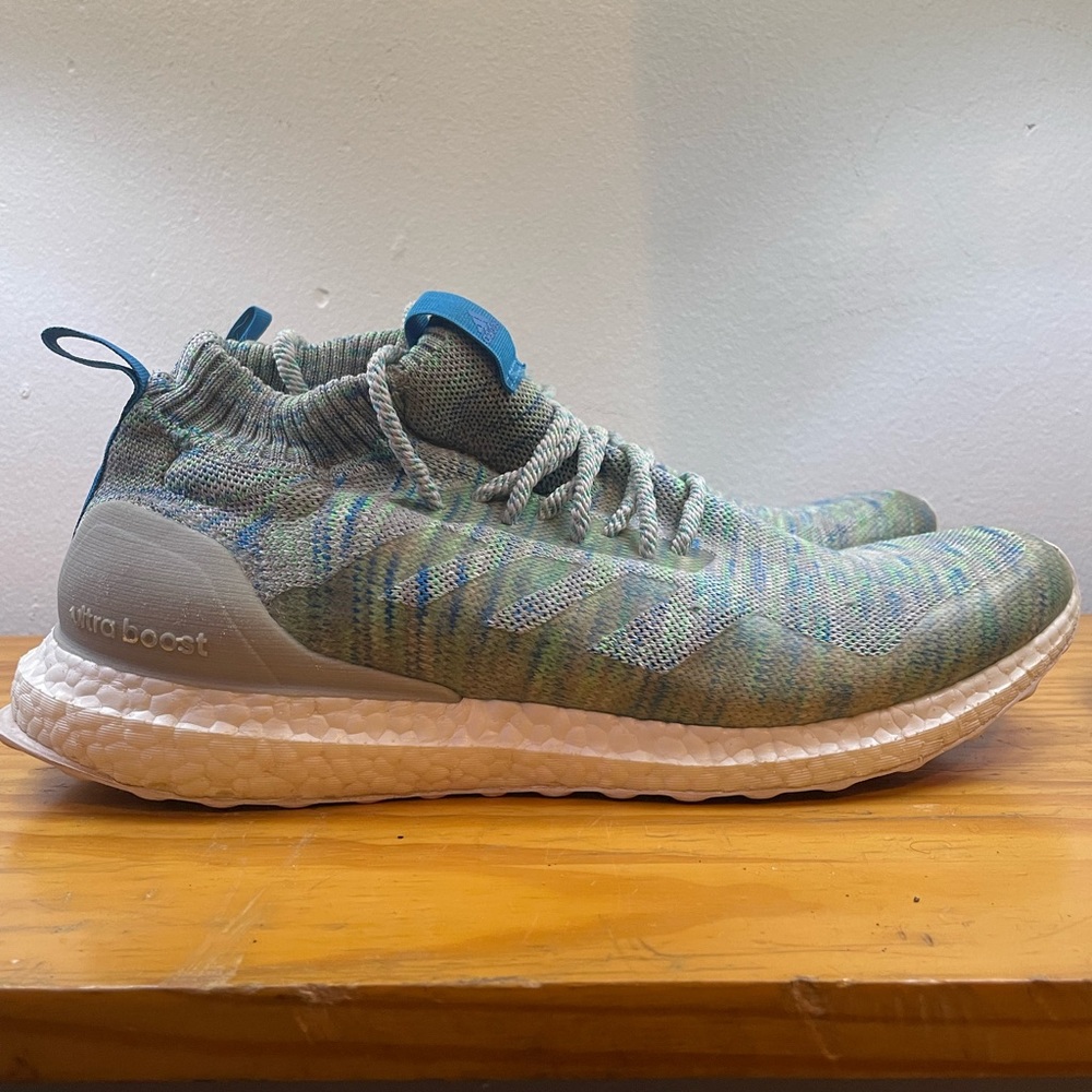 Adidas Ultra Boost mid knit size 11